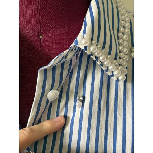 Talbots EMBELLISHED SHORT SHIRT Blouse size S White Blue DAFFODIL STRIPE Button - Picture 5 of 9